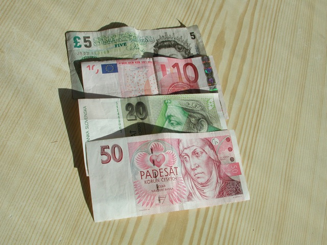 2004