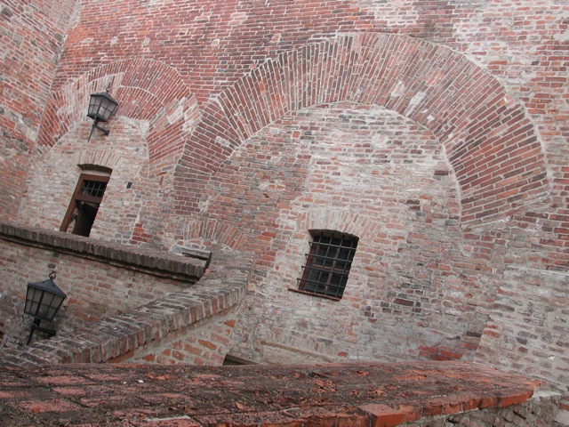 2004