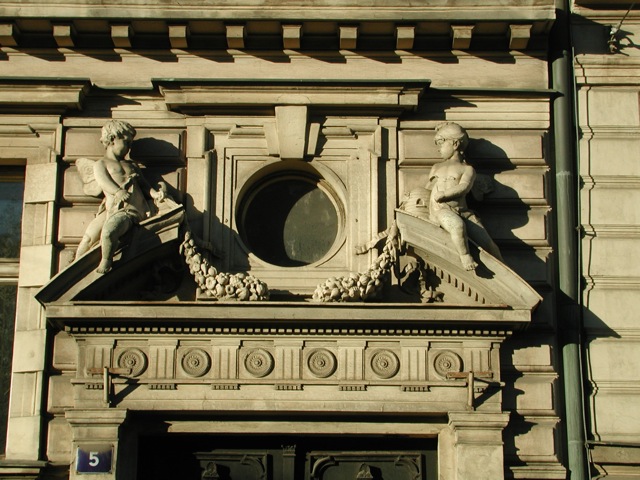 2004