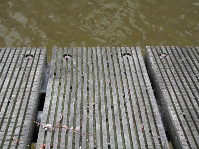 Docks