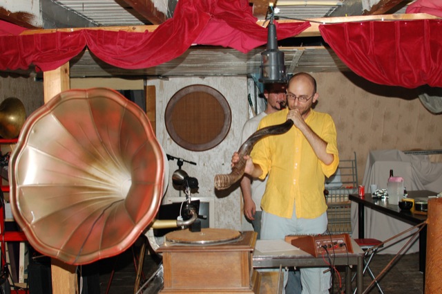 NKMT 2009.08