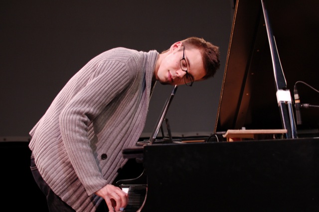 Pianos