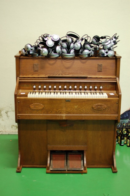 Twenty Harmoniums